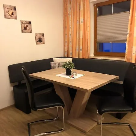 Apartament In Im Paznaun 38163 See